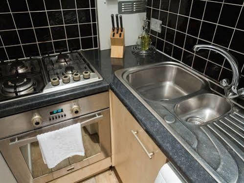Wallfield Crescent * Aberdeen